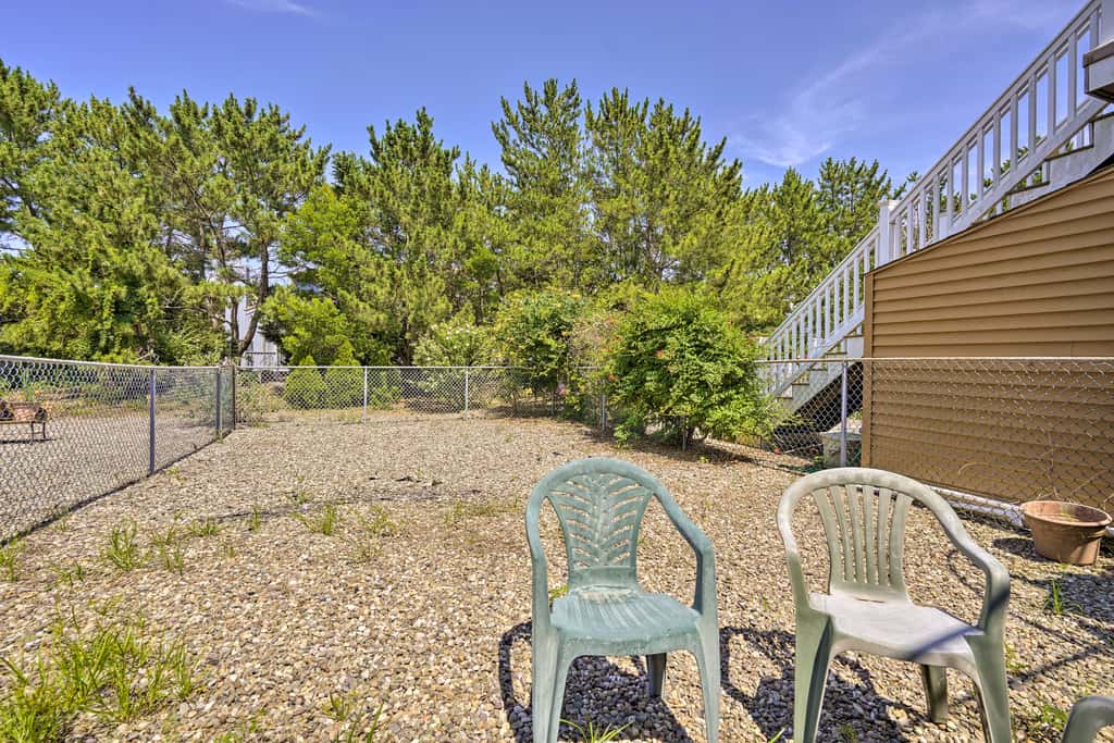 Brigantine Retreat w/ Balconies - Walk to Beach!