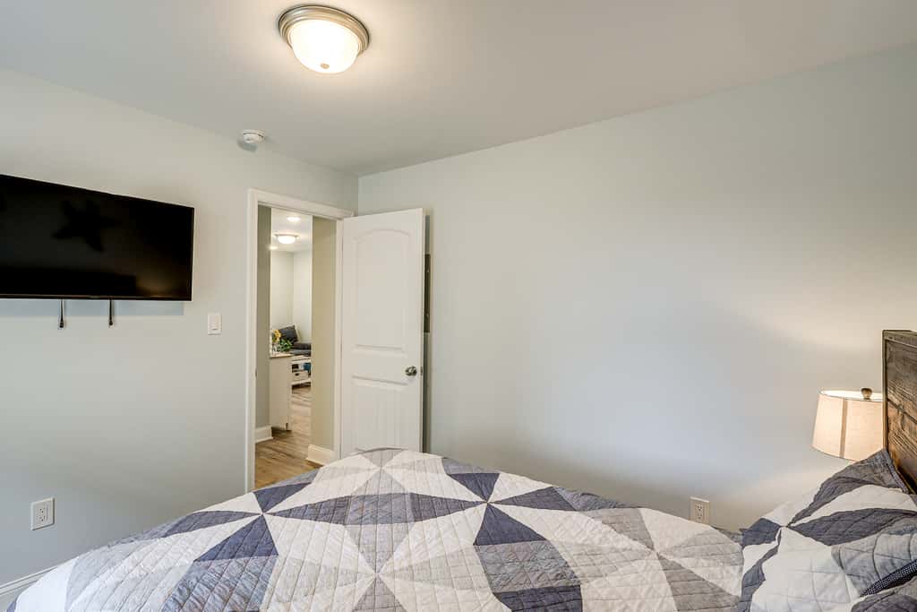 Wildwood Condo w/ Pool Access, Walk to Beach