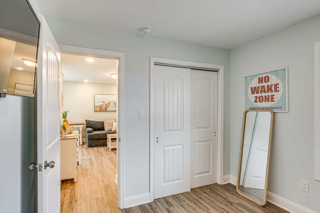 Wildwood Condo w/ Pool Access, Walk to Beach