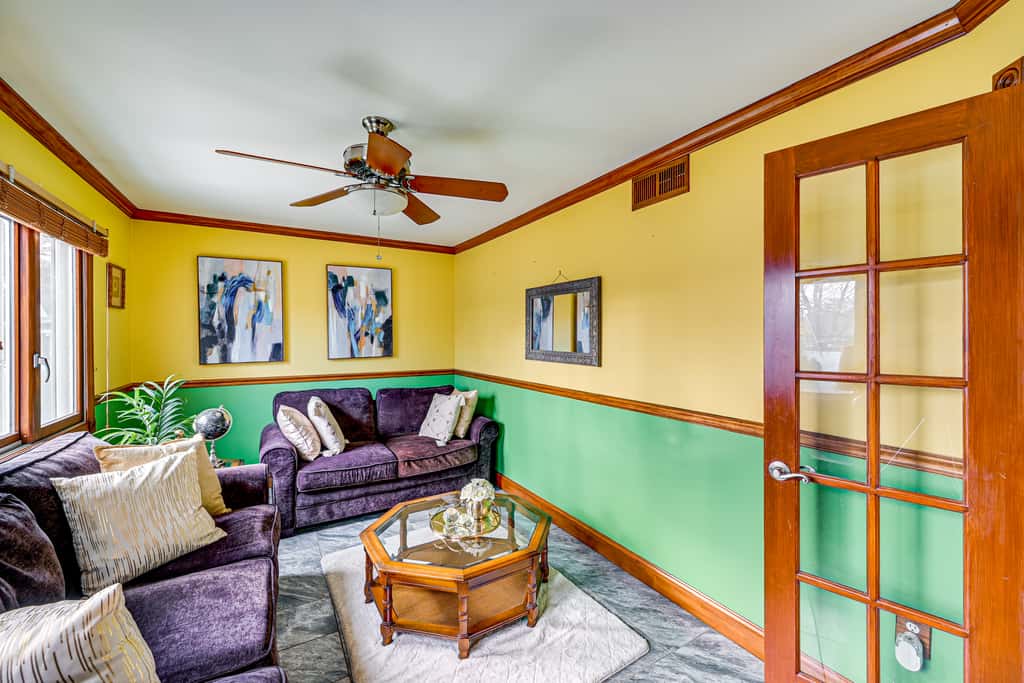< 1 Mi to Ocean Gate Beach! Lovely Home w/ Hot Tub