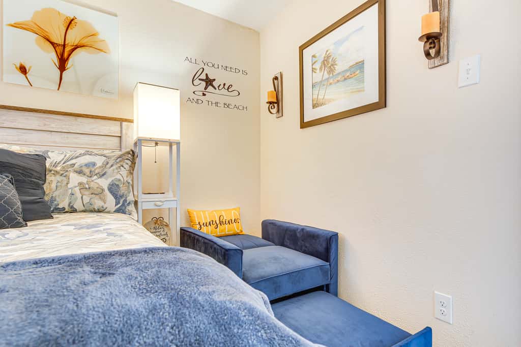 Wildwood Crest Condo w/ Pool & Beach Access!