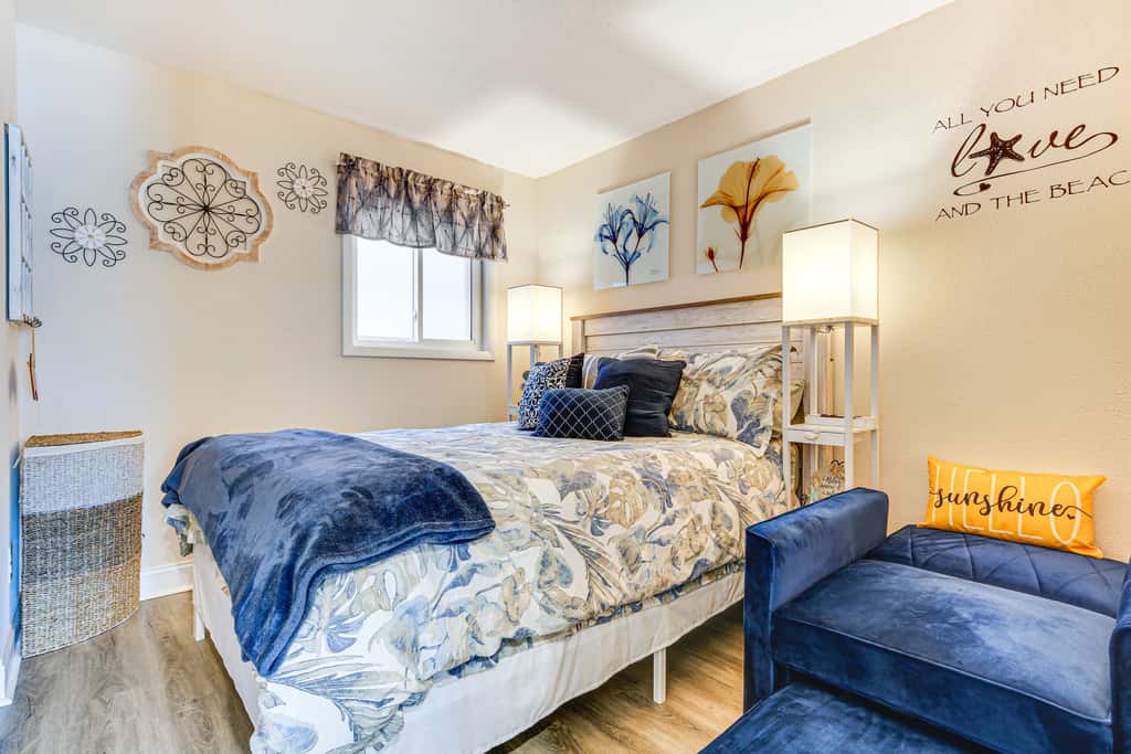 Wildwood Crest Condo w/ Pool & Beach Access!