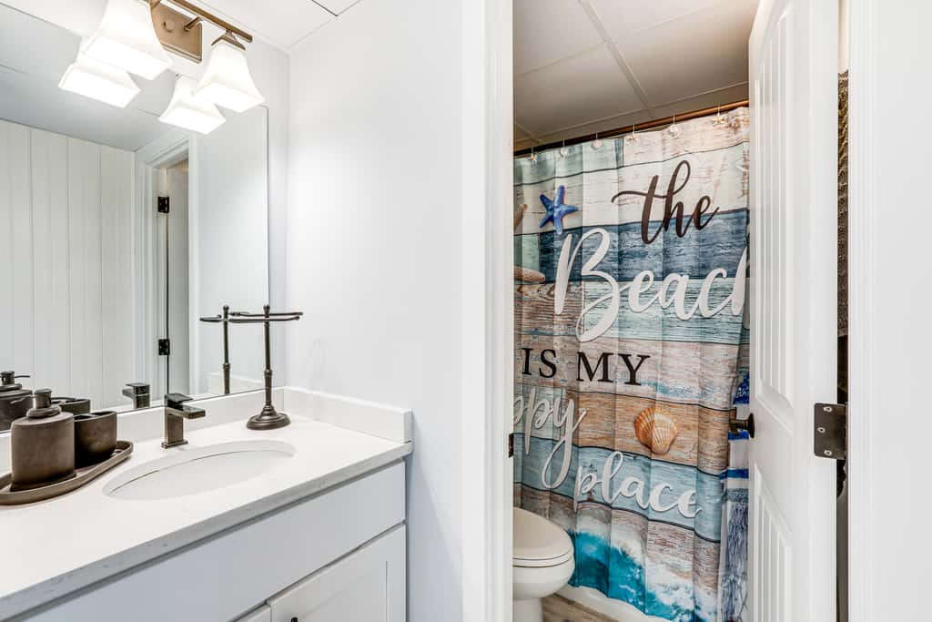 2 Blocks to Beach: Modern Condo in North Wildwood!