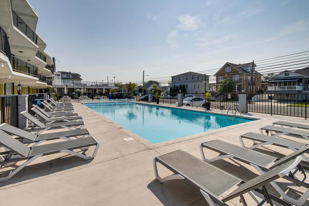 2 Blocks to Beach: Modern Condo in North Wildwood!