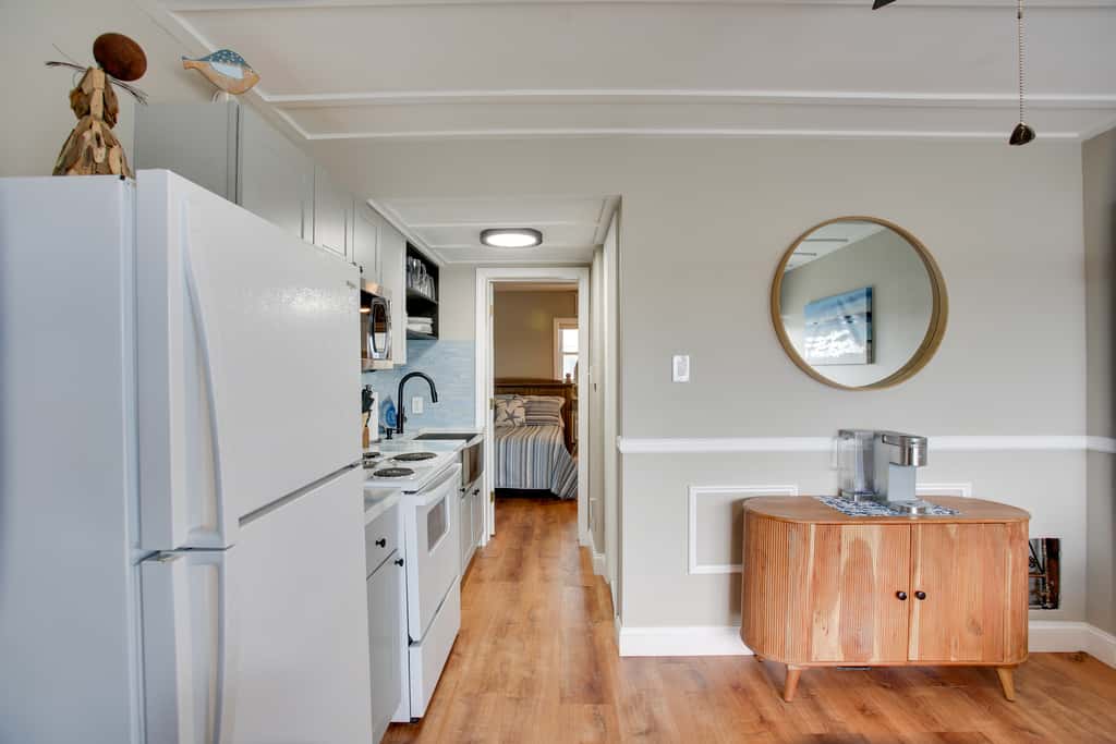 Beachfront Condo in Wildwood Crest w/ Pool Access!