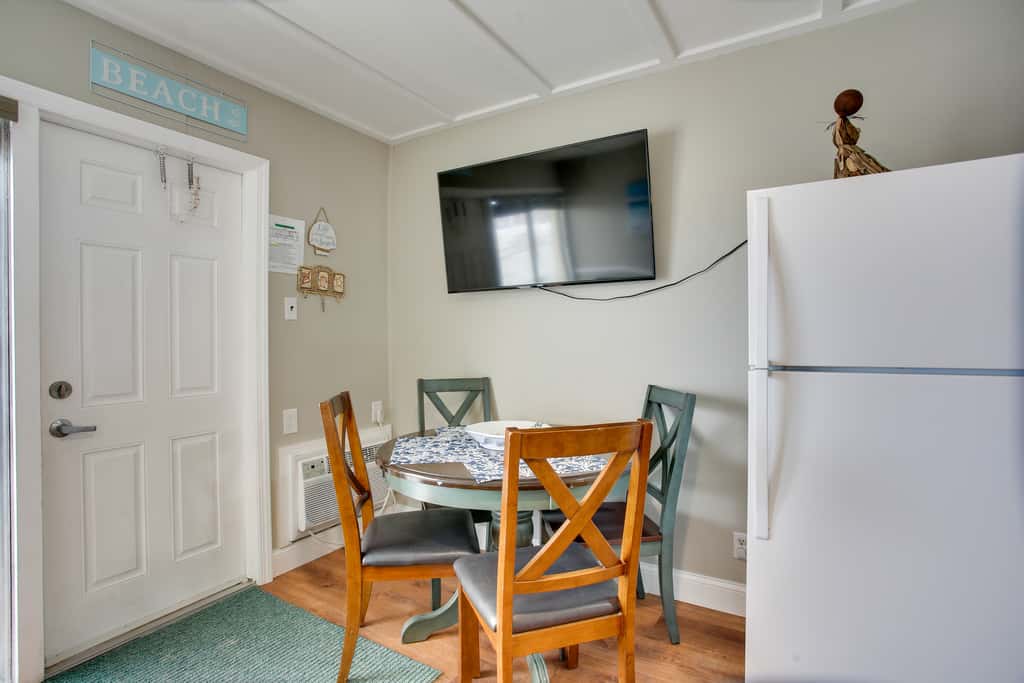 Beachfront Condo in Wildwood Crest w/ Pool Access!