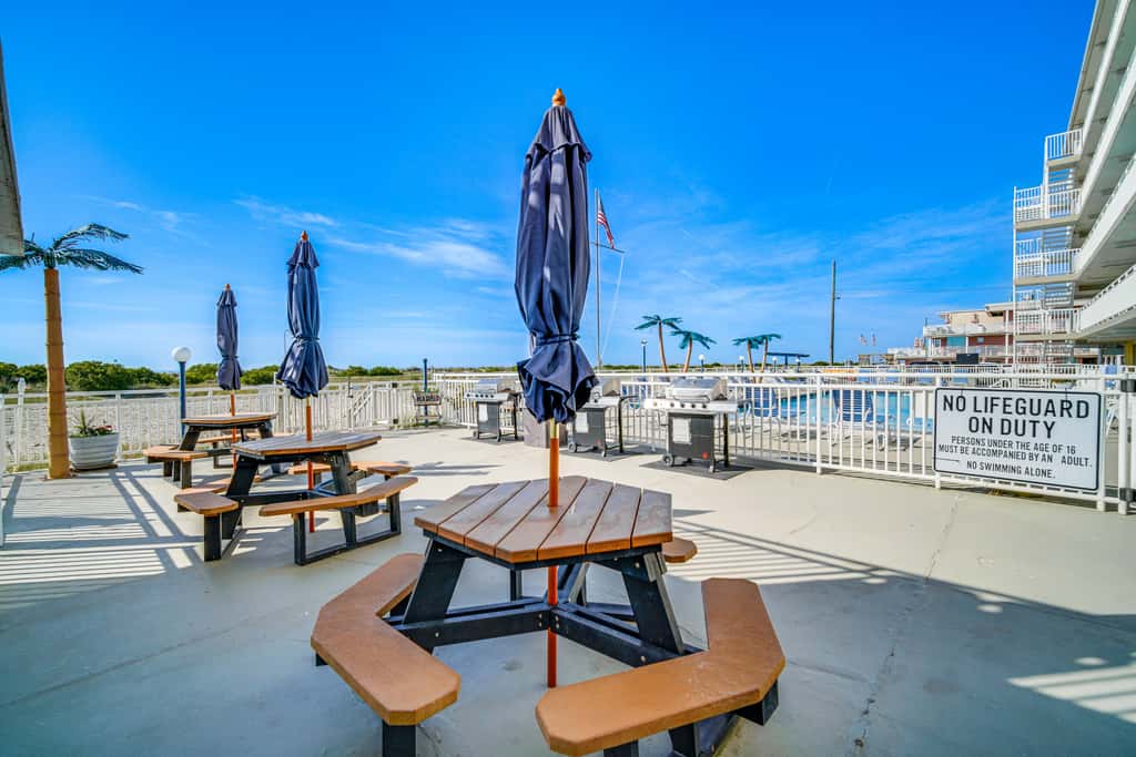 Beachfront Condo in Wildwood Crest w/ Pool Access!