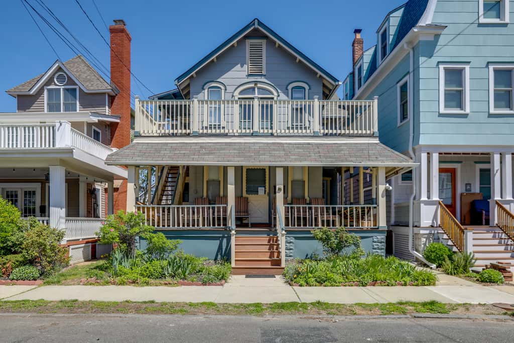 Walk to Beach & Dtwn: Apt in Ocean Grove