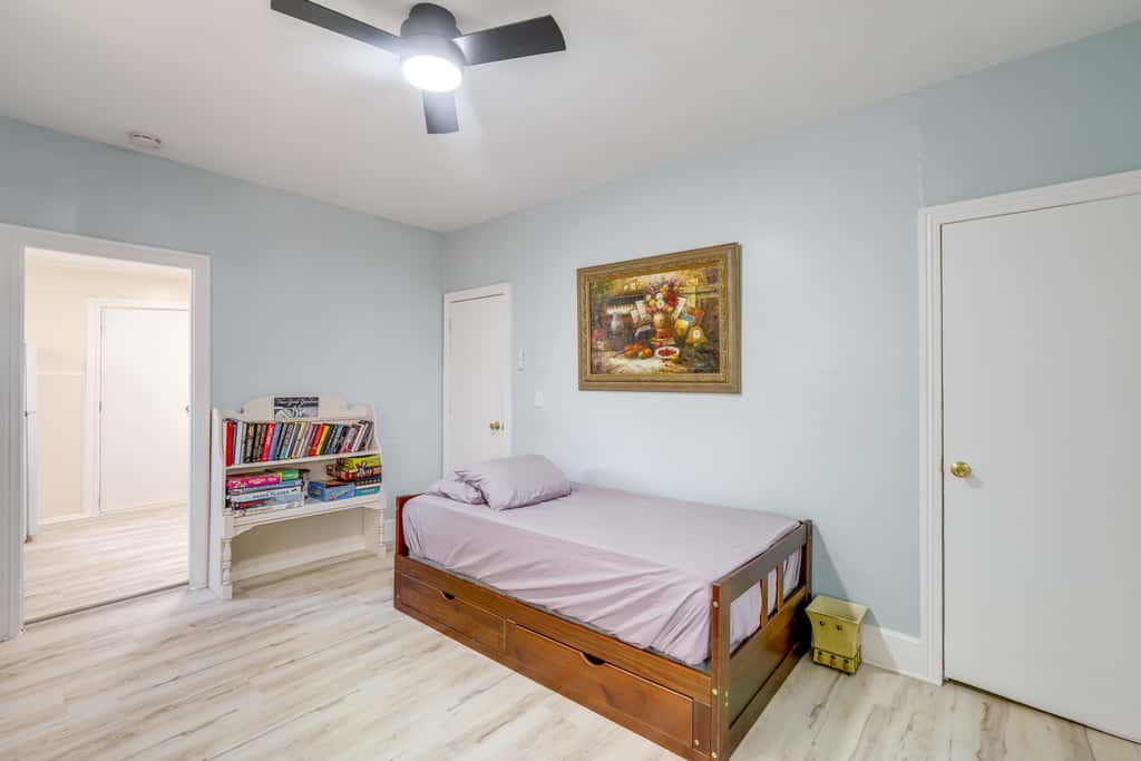 Walk to Beach & Dtwn: Apt in Ocean Grove
