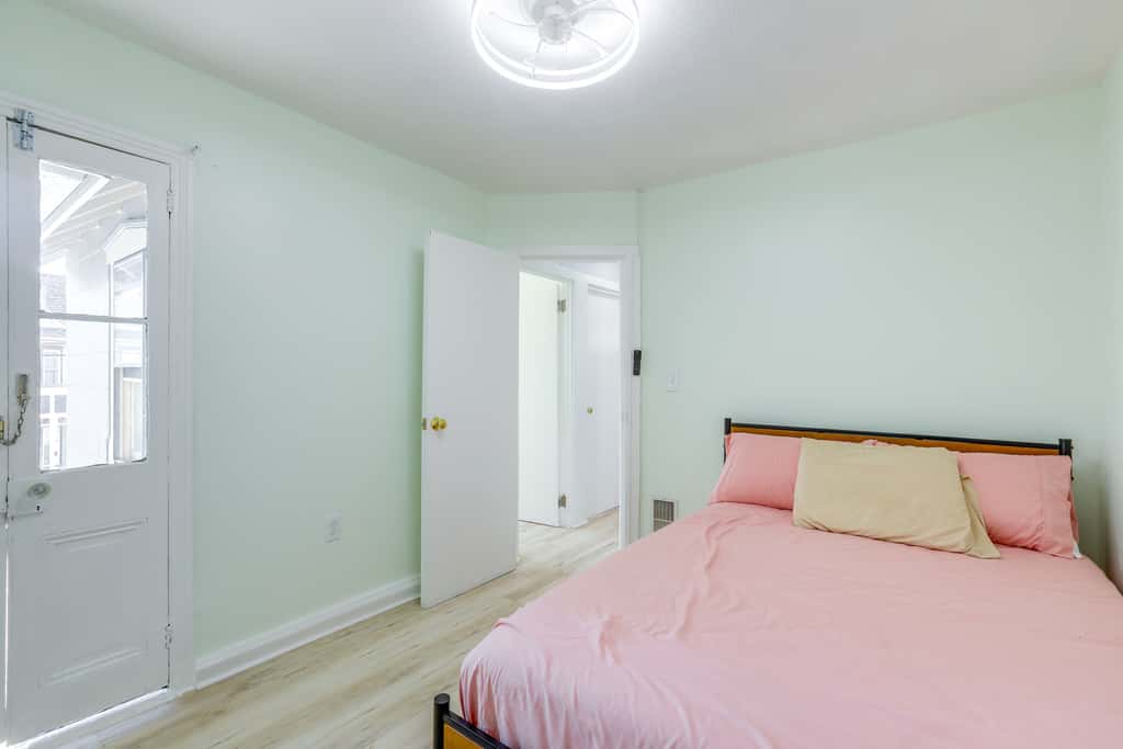 2 Blocks to Beach: Sunny Ocean Grove Apartment