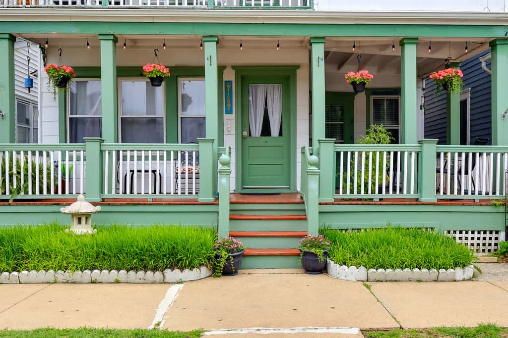 5 Blocks to Beach: Apt w/ Balcony in Ocean Grove!