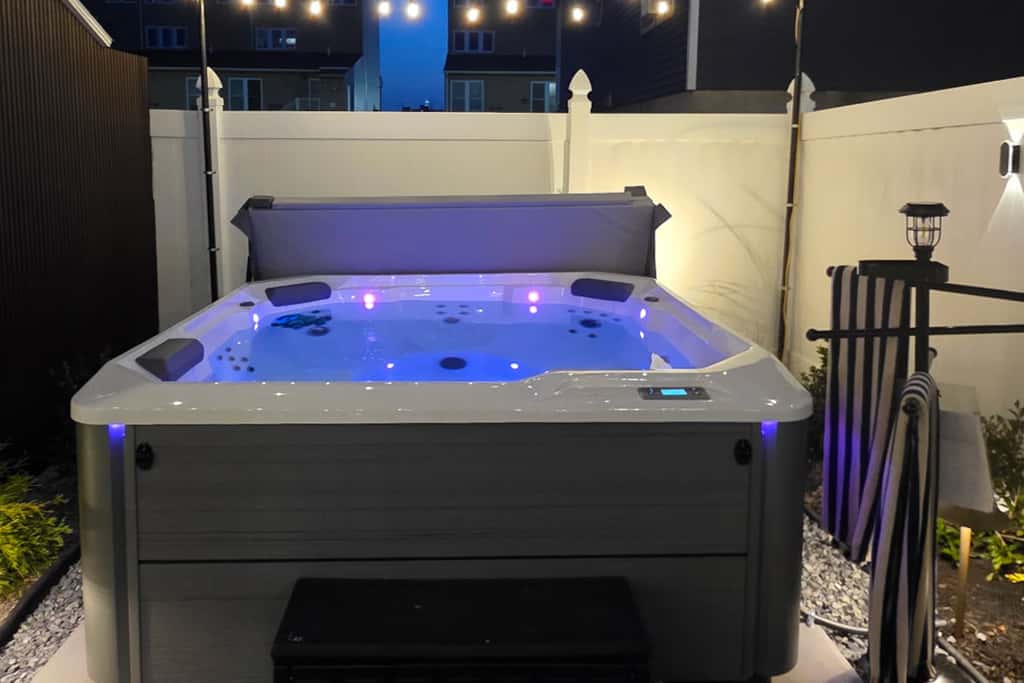 Hot Tub & Fire Pit Retreat | Walk to Boardwalk