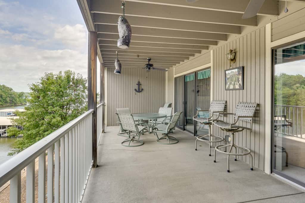 Tranquil Osage Beach Condo w/ Waterfront Decks!