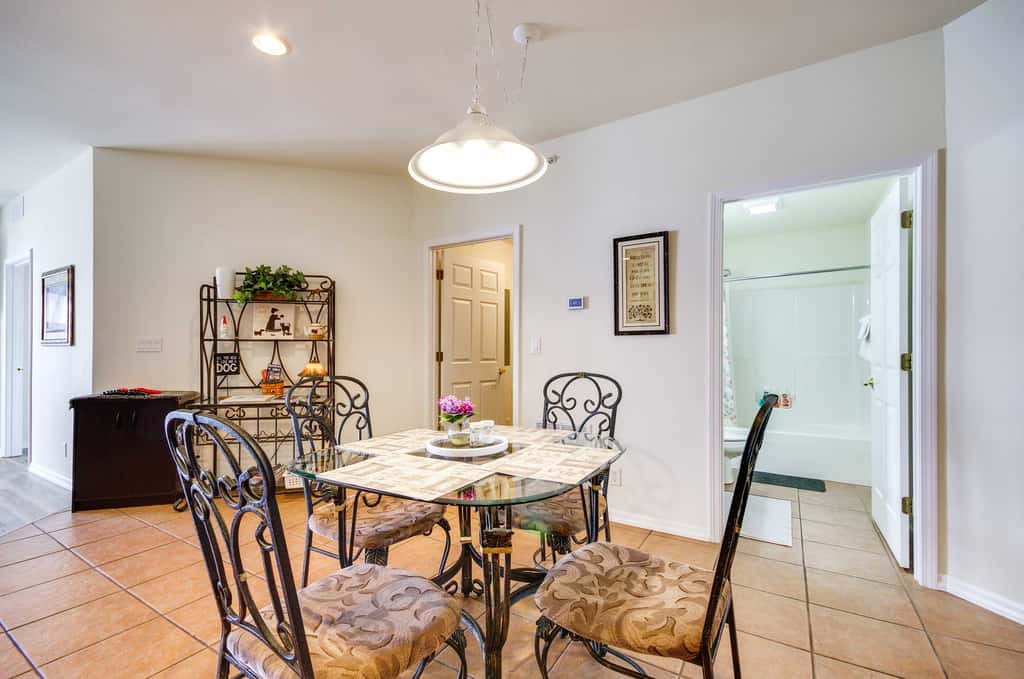 Lakefront Osage Beach Condo: Dock Your Boat Here!