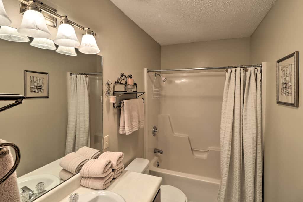 Pool + Fishing Docks: Couple's Lake Ozark Condo
