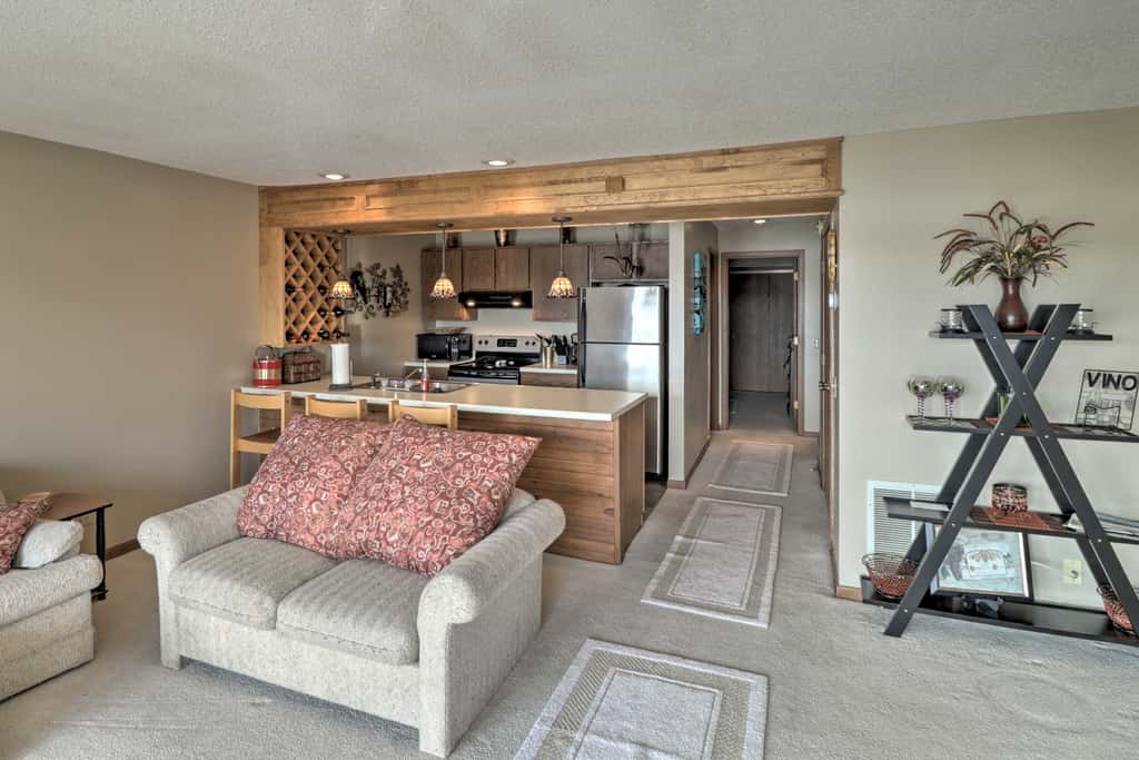 Pool + Fishing Docks: Couple's Lake Ozark Condo