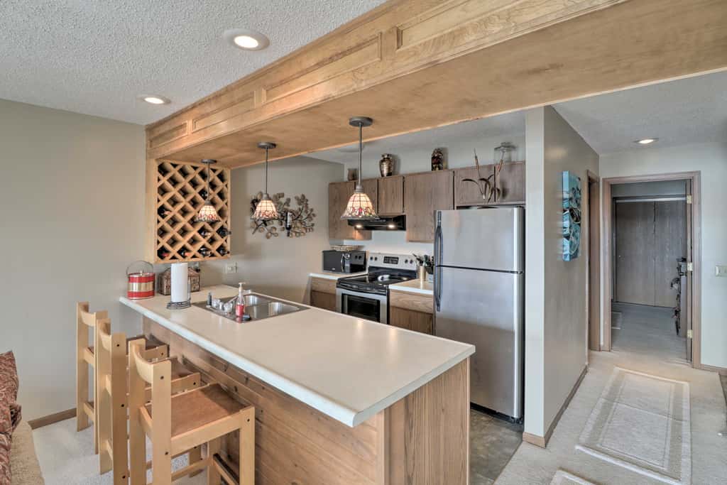 Pool + Fishing Docks: Couple's Lake Ozark Condo
