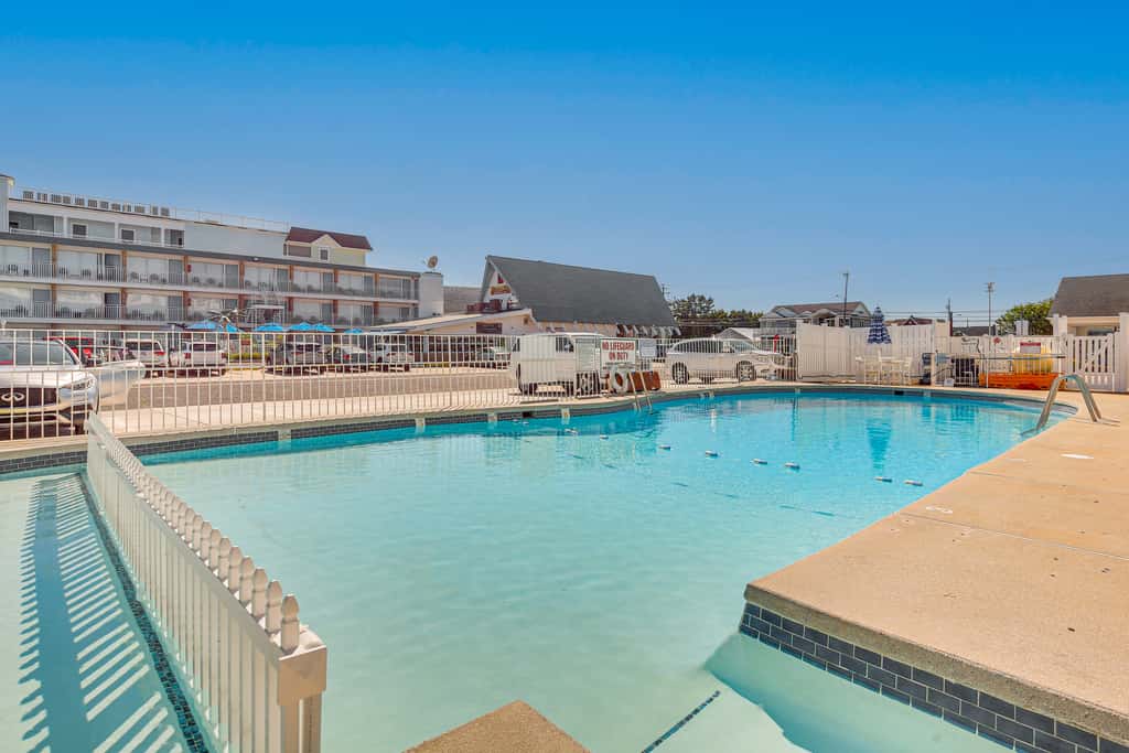 Walk to Beach & Boardwalk! Wildwood Crest Getaway
