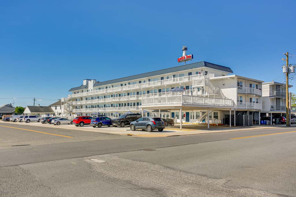 Walk to Beach & Boardwalk! Wildwood Crest Getaway