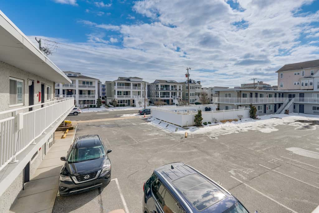 Walk to Shore! Family Haven w/ Pool in Ocean City