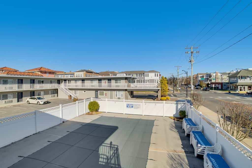 Walk to Shore! Family Haven w/ Pool in Ocean City