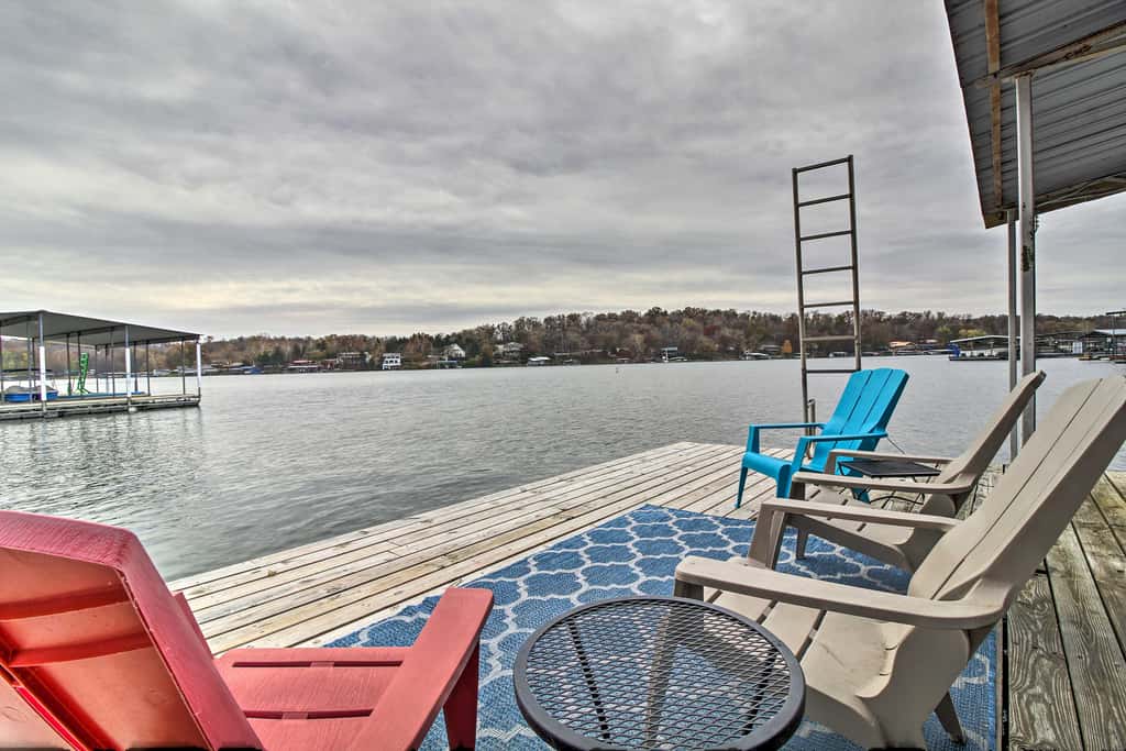 ‘Lily Pad’ Oasis w/ Dock on Lake of the Ozarks!