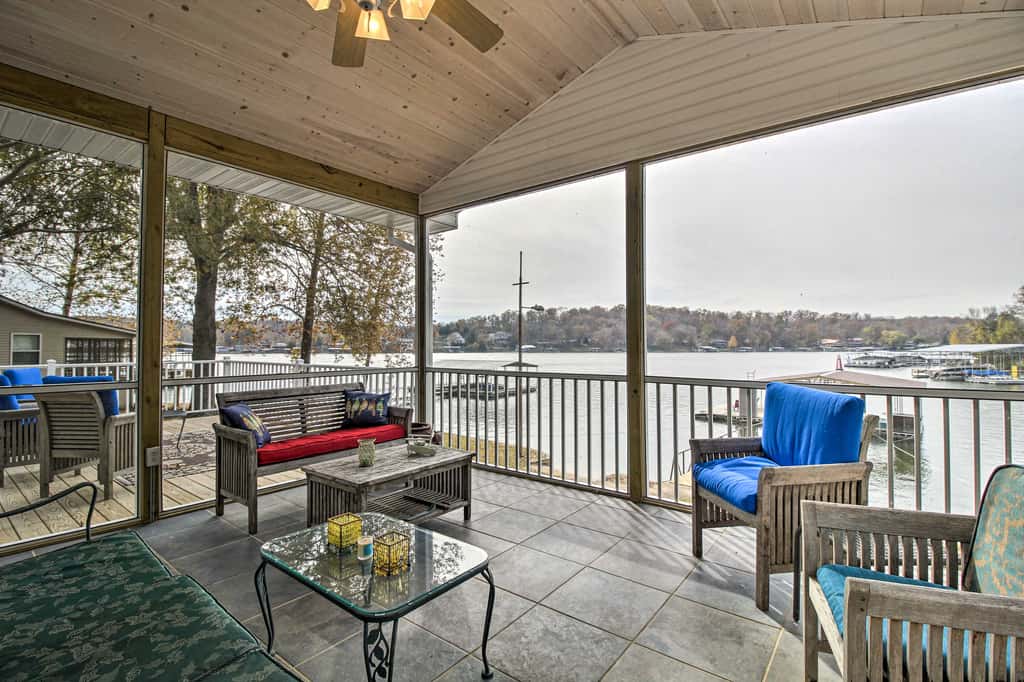 ‘Lily Pad’ Oasis w/ Dock on Lake of the Ozarks!