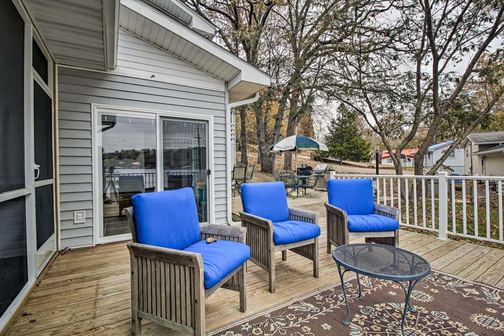 ‘Lily Pad’ Oasis w/ Dock on Lake of the Ozarks!