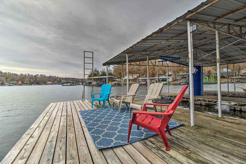 ‘Lily Pad’ Oasis w/ Dock on Lake of the Ozarks!