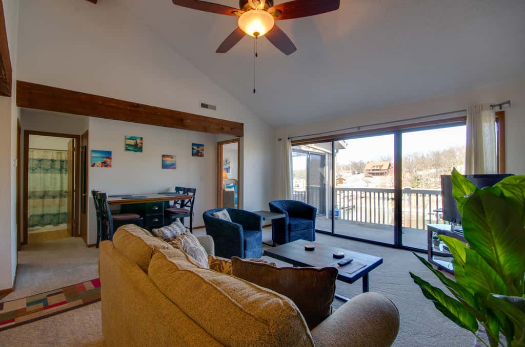 Pool & Lake Access! 3rd-Floor Osage Beach Retreat