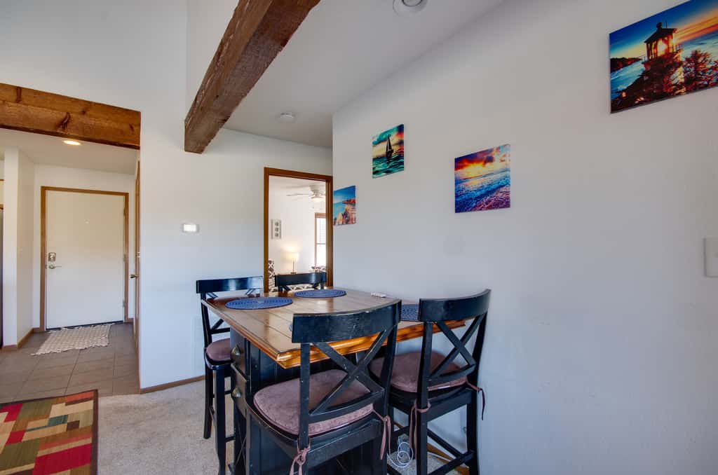 Pool & Lake Access! 3rd-Floor Osage Beach Retreat