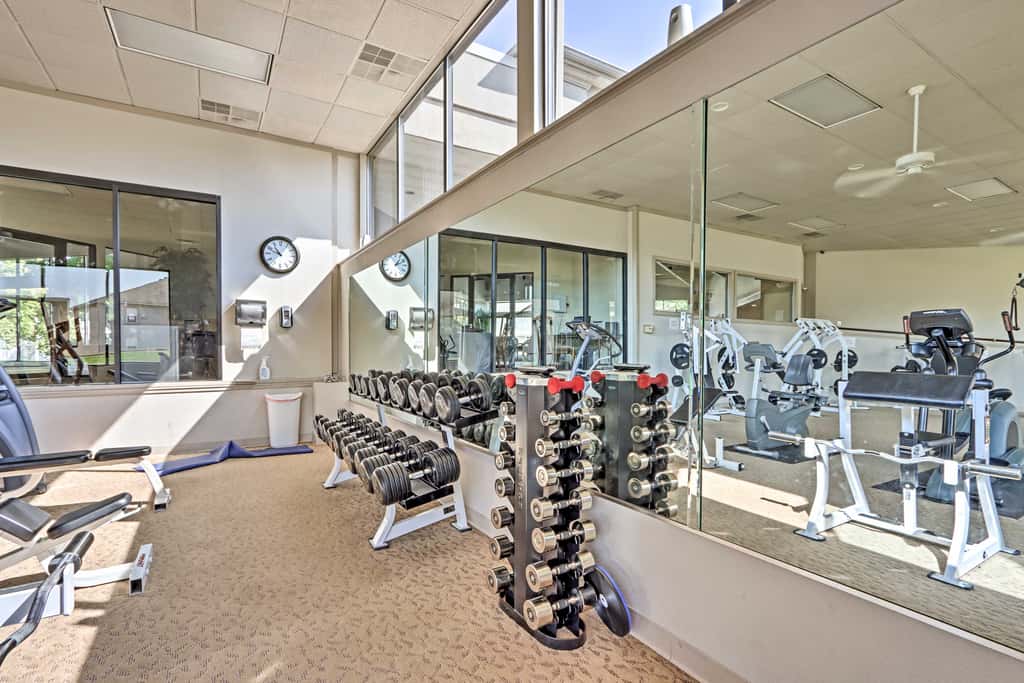 Furnished Porch, Resort Pools! Lands End Condo
