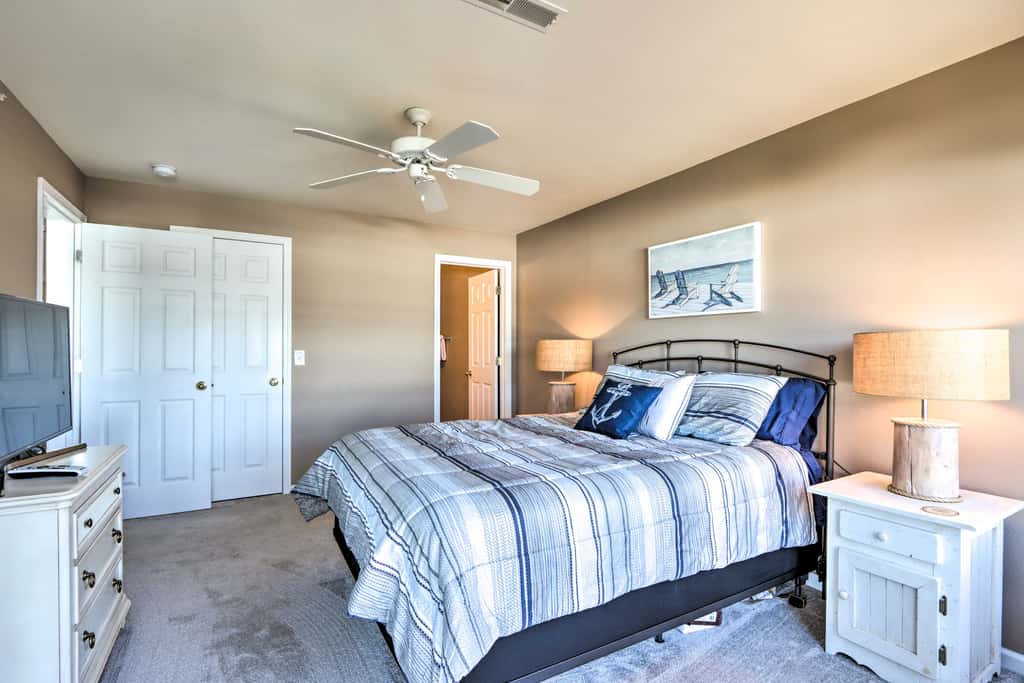 Boat, Fish & Swim On-Site: Lake of The Ozarks Unit