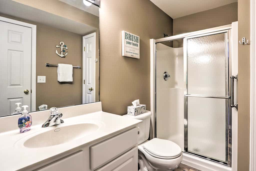 Boat, Fish & Swim On-Site: Lake of The Ozarks Unit
