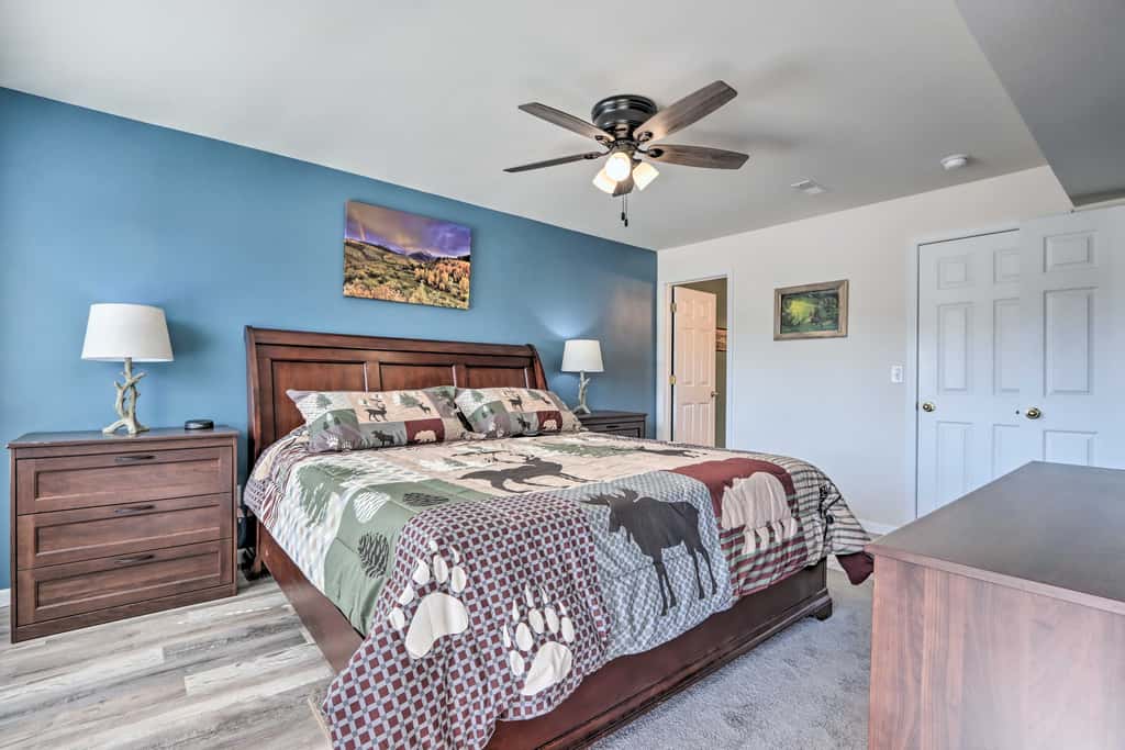 Boat Ramp, Dock & Slip: Step-Free Camdenton Condo!