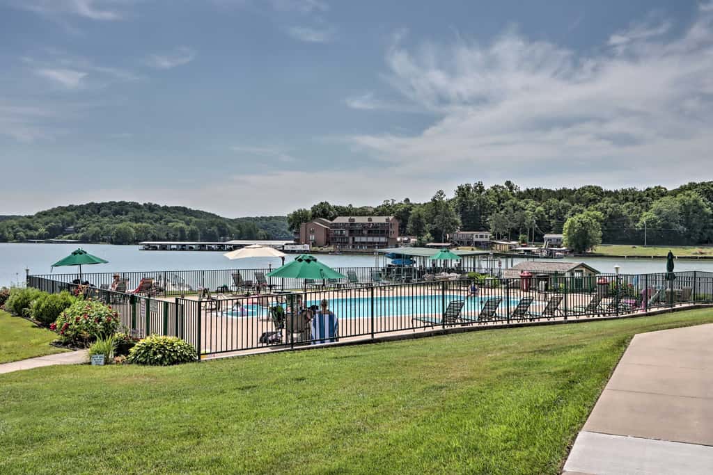 Boat Ramp, Dock & Slip: Step-Free Camdenton Condo!