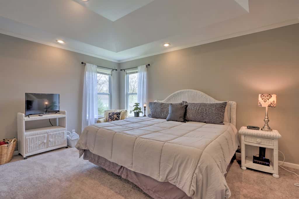 < 1 Mi to Marina: Family-Friendly Osage Beach Home