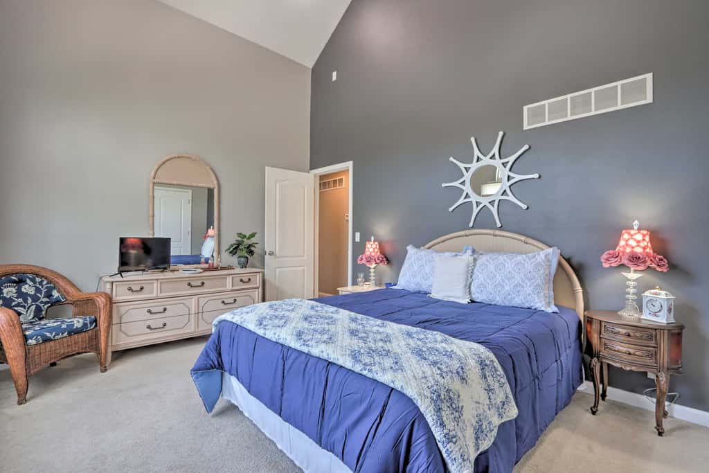 < 1 Mi to Marina: Family-Friendly Osage Beach Home