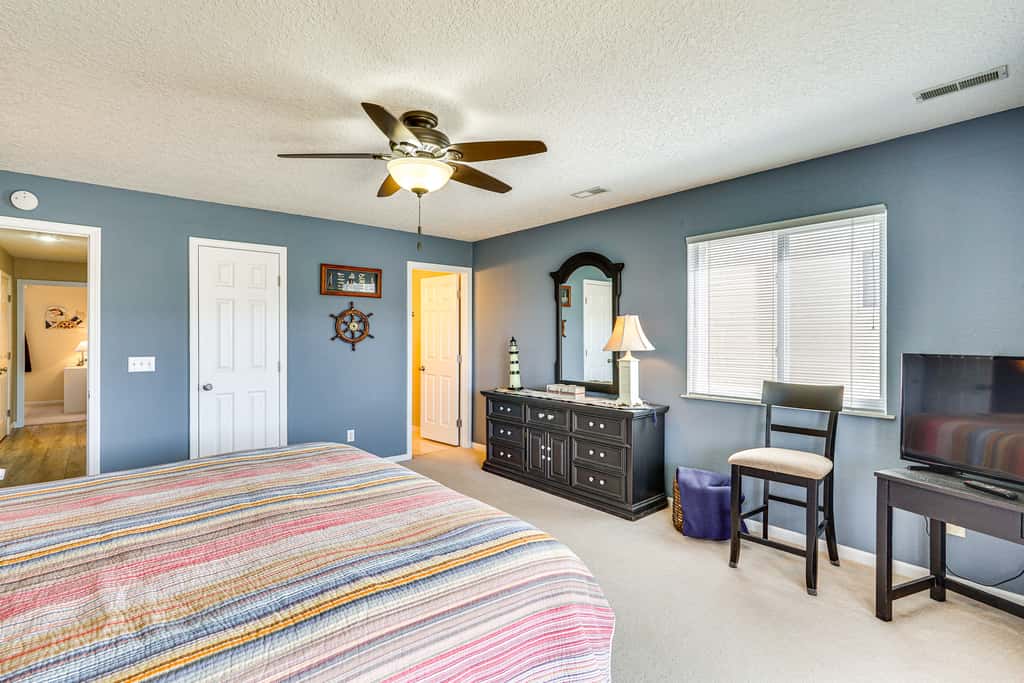 Relax Poolside! Lakefront Osage Beach Retreat