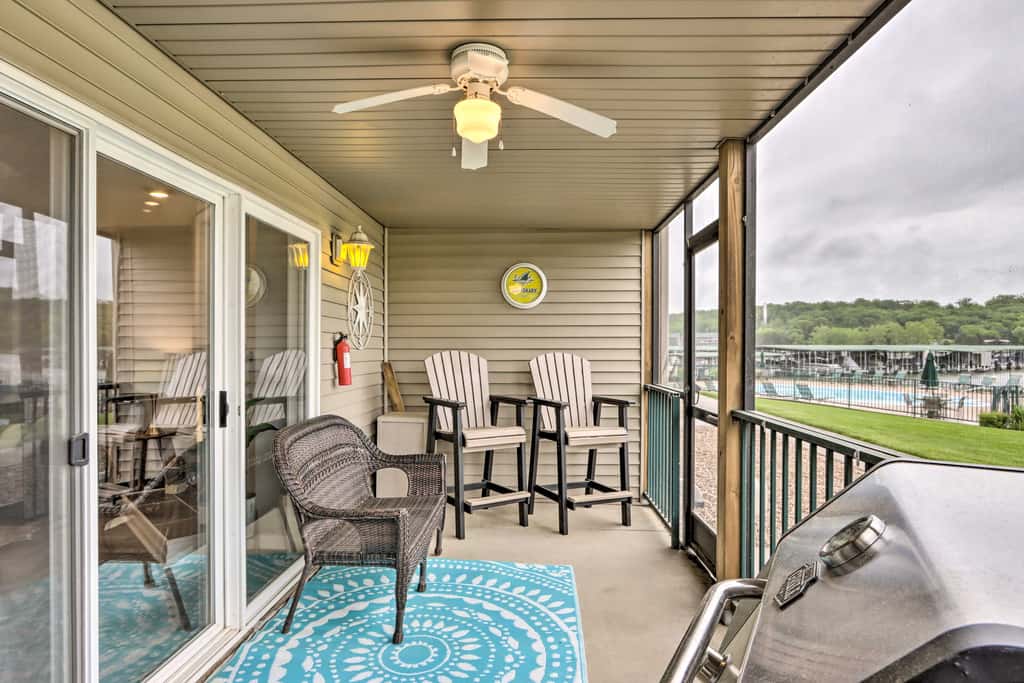 Poolside Fun! Lake-View Camdenton Condo