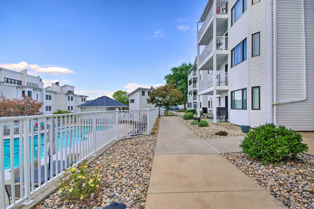 Relax Poolside! Lake-View Retreat in Osage Beach