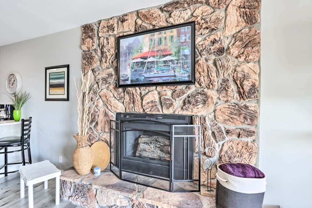 Fireplace & Water Views: Lake Ozark Condo!