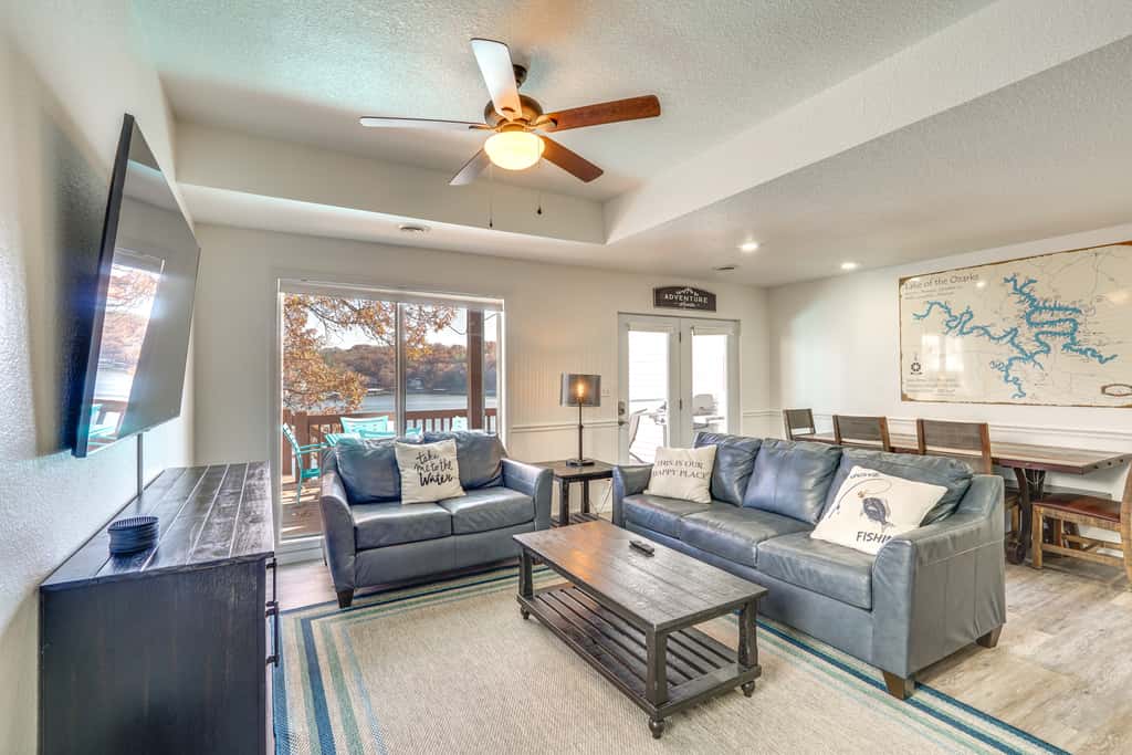 Lake of the Ozarks Vacation Rental: Boat Dock/Slip