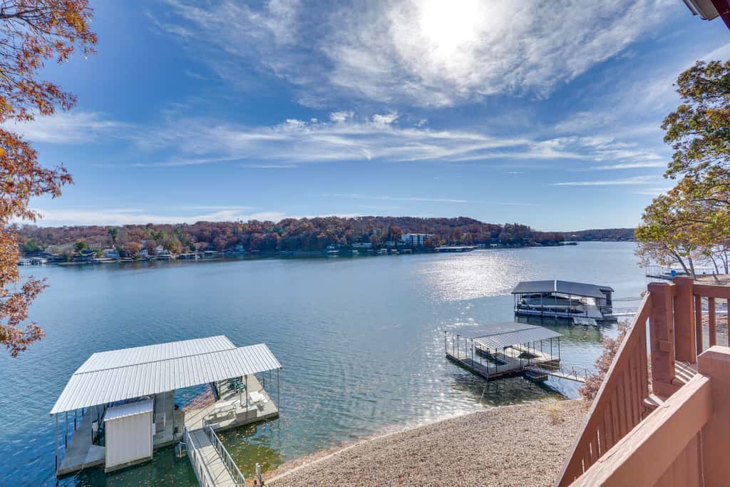 Lake of the Ozarks Vacation Rental: Boat Dock/Slip