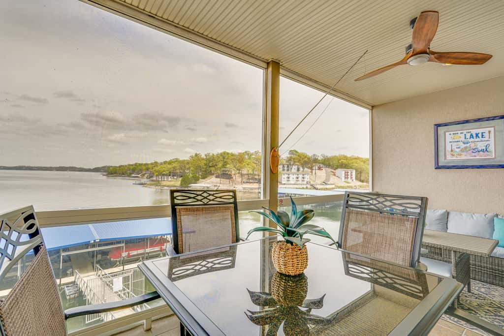 Osage Beach Condo Near Hiking & Shopping!