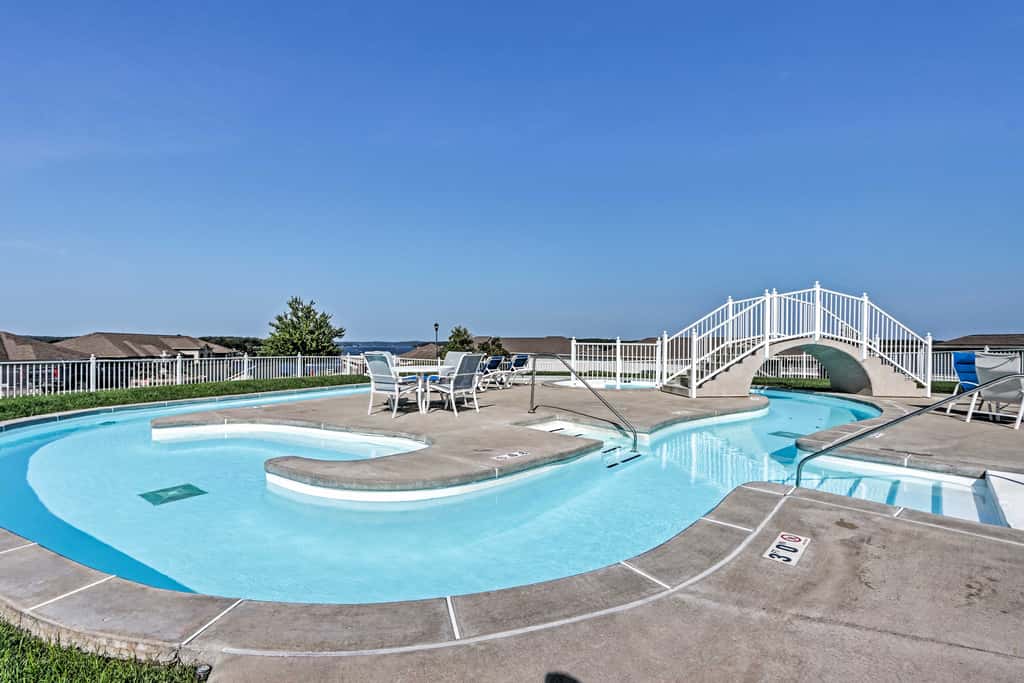 Osage Beach Condo Near Hiking & Shopping!