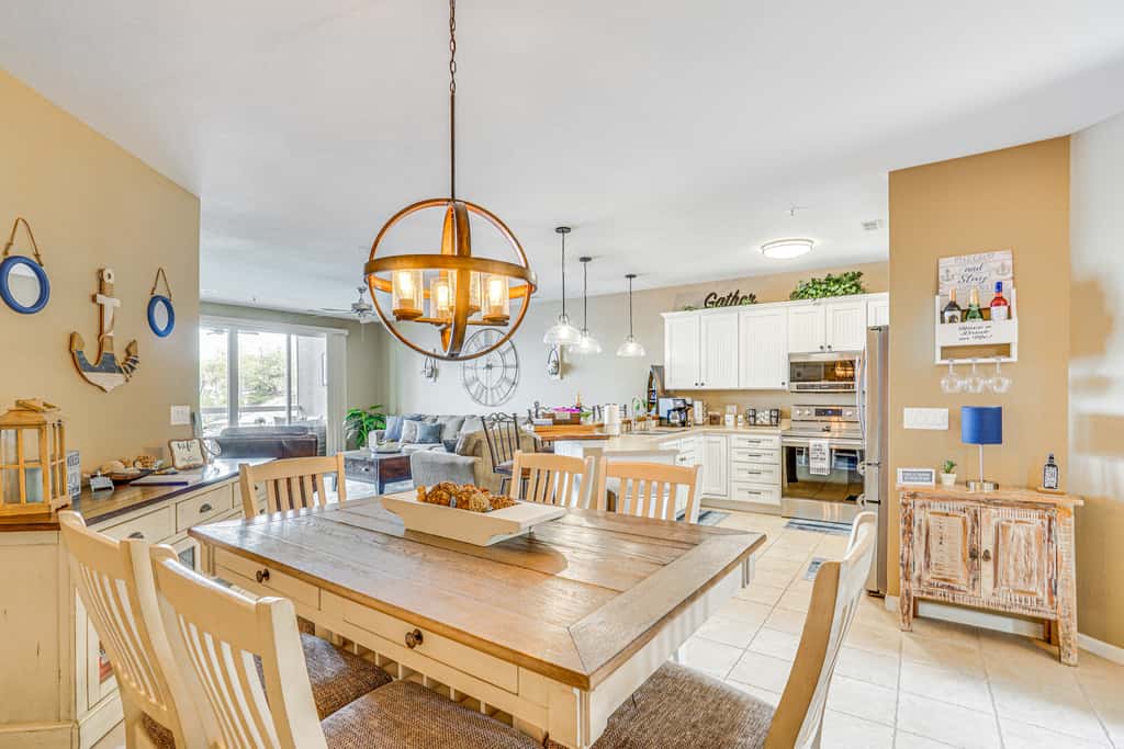 Osage Beach Condo Near Hiking & Shopping!