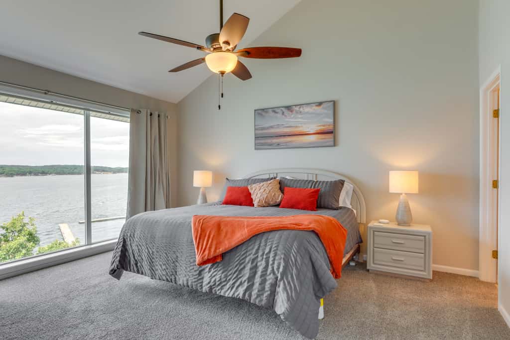 Lakefront Ozark Getaway w/ Views + Community Perks