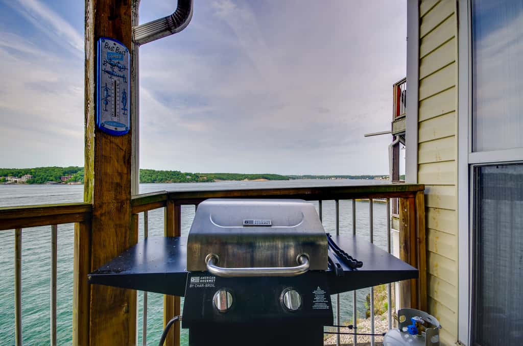 Pool + Dock Access: Osage Beach Retreat!