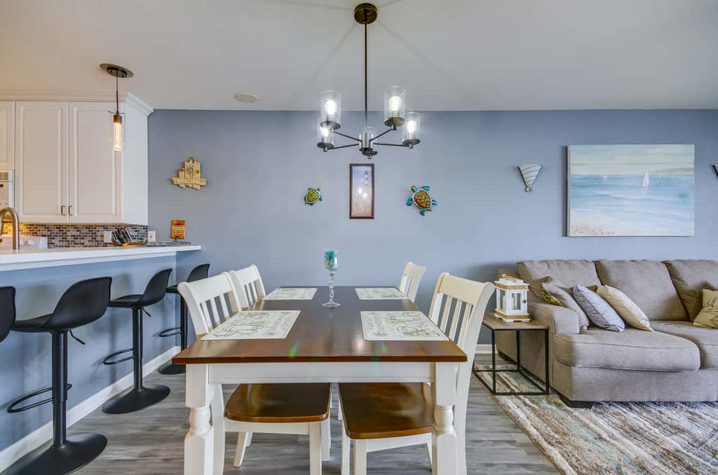 Pool + Dock Access: Osage Beach Retreat!